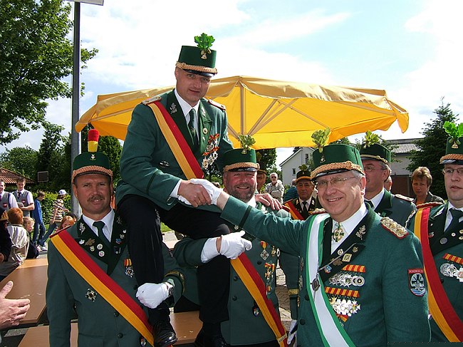 VS2006-32