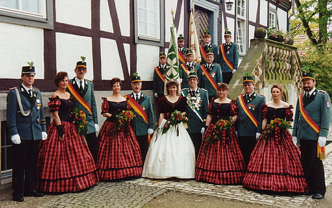 Königspaar mit Hofstaat 1995